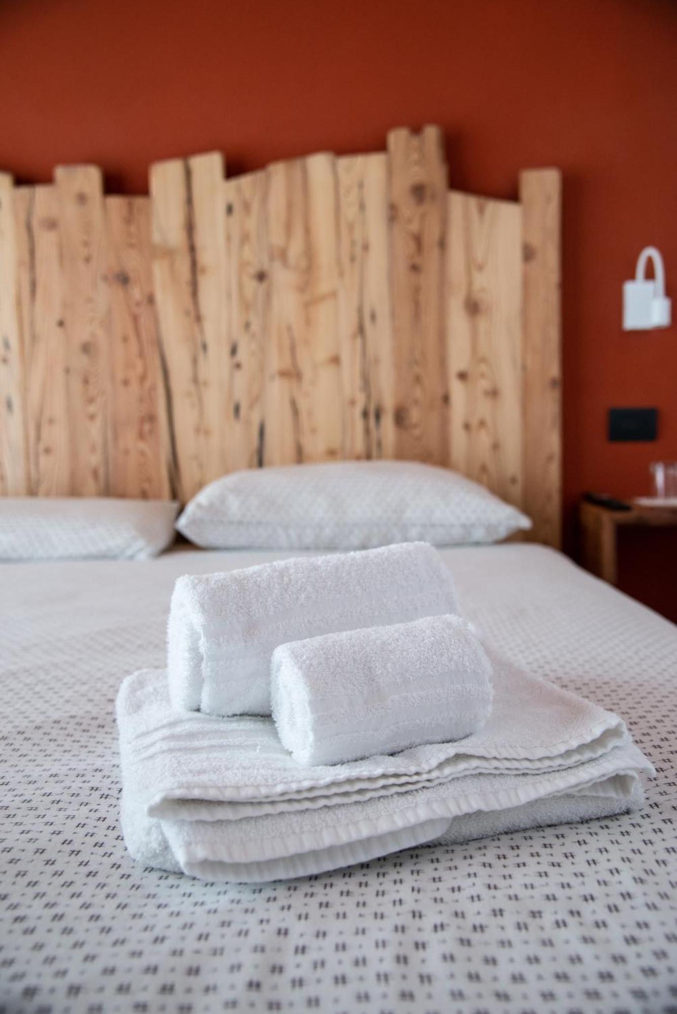 La Lesivera Bed And Breakfast Tione di Trento Buitenkant foto